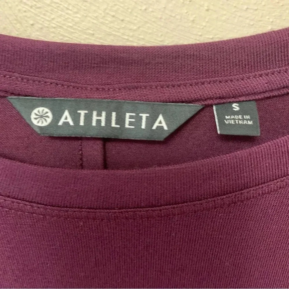 Athleta Cloudlight Top Size Small - Picture 5 of 8